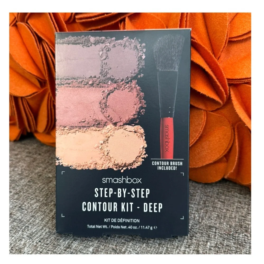 ❣️🆕Brand new in the box Smashbox Step-By-Step Contour Kit in Deep❣️